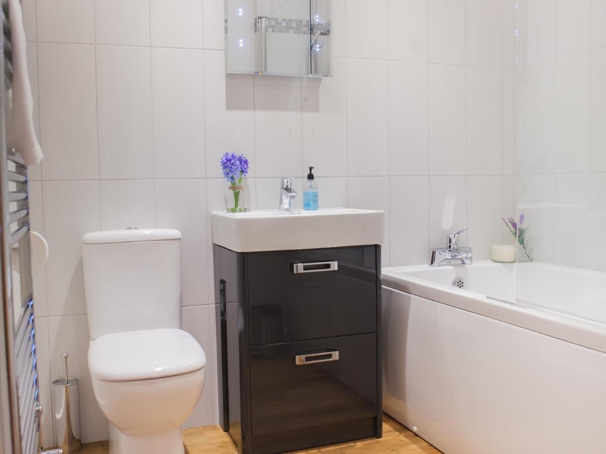 Henge House, Bluestone Apartment Μπαθ Εξωτερικό φωτογραφία